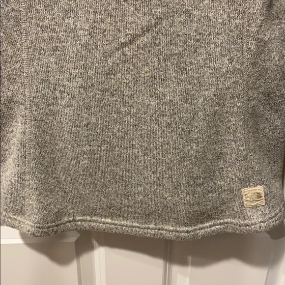 The North Face Fleece Henley Pullover - Picture 10 of 14